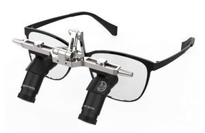 lupa quirúrgica con montura de gafas