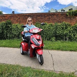 scooter para movilidad reducida eléctrico 1