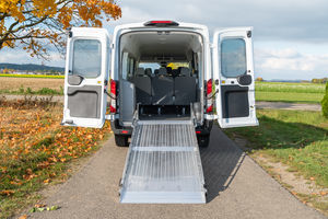 rampa de acceso para coche
