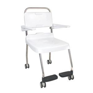 silla con orinal para personas con movilidad reducida