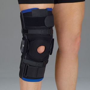 órtesis de rodilla / articulada / con almohadilla rotuliana / rodilla abierta