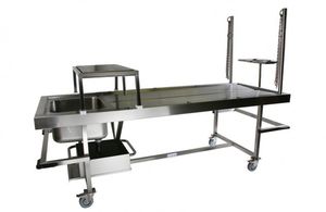 mesa de necropsia
