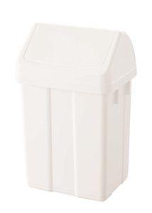 papelera de plástico