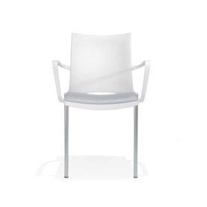 silla con reposabrazos