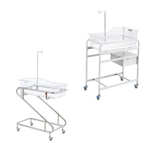 cuna hospitalaria con ruedas