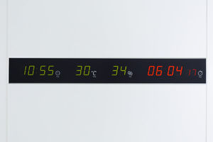 reloj de pared digital