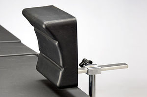 soporte lateral para mesa de operaciones