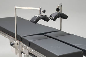 apoyapierna para mesa de operaciones