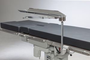 reposabrazos para mesa de operaciones 1