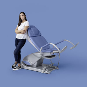 sillón de reconocimiento ginecológico