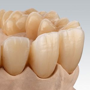 material dental de dióxido de circonio