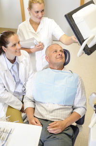 software para cirugía dental