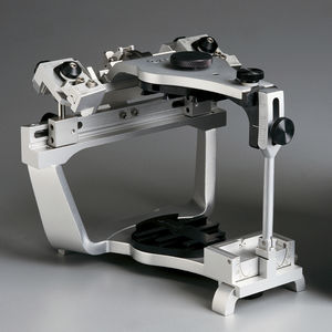 articulador dental totalmente regulable 1