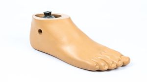 prótesis externa de pie monoaxial