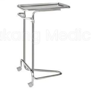 mesa de Mayo con ruedas 1
