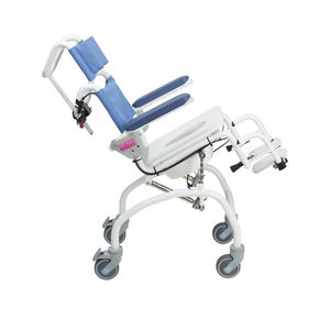 silla de ruedas manual / pediátrica / para ducha / con reposapiernas