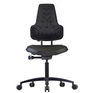 silla de oficina con ruedas 1