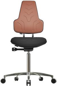 silla de oficina con ruedas 1