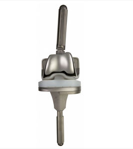 prótesis de rodilla tricompartimental 1