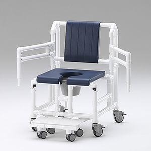 silla de ducha con reposabrazos 1