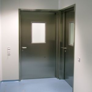 puerta abatible
