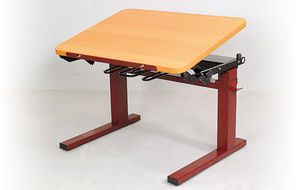 mesa de ergoterapia de altura variable