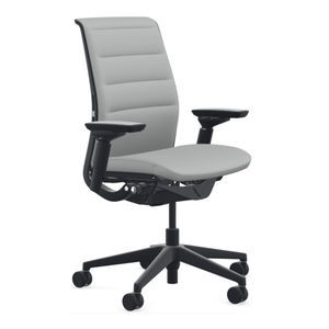 silla de oficina con reposabrazos 1