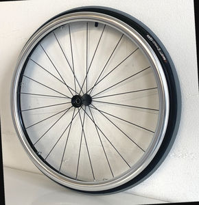 rueda para silla de ruedas trasera