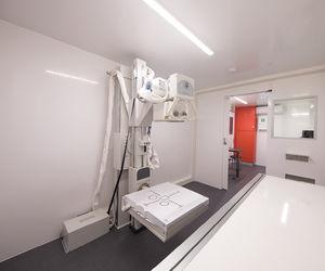 sala móvil de radiología para radiografía polivalente