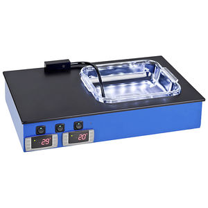 baño María para las secciones histológicas / de mesa / con placa calefactora / con luz