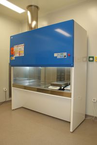 cabina de seguridad microbiológica clase II