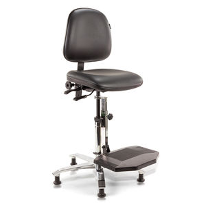 silla de oficina con reposabrazos