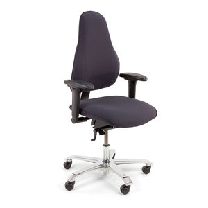 silla de oficina con reposabrazos