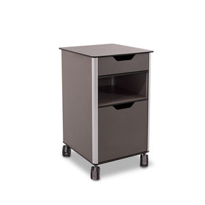 mesa de cabecera con ruedas 1