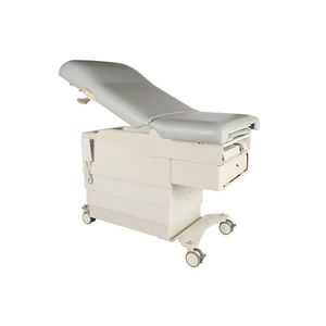 sillón de reconocimiento ginecológico
