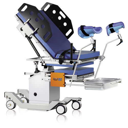 Sillón de parto eléctrico - BN 93 series - Nuova BN - mecánico / con ruedas / con reposapiernas