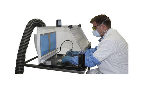 Caja de guantes clase III - Flow Sciences - para necropsia / de contención / de mesa