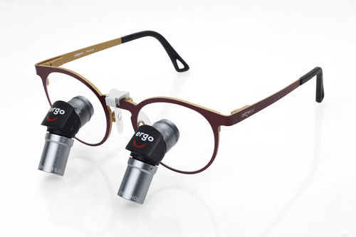Lupa quirúrgica con montura de gafas - ERGO 5.0X  - Admetec