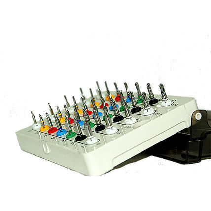 Kit de instrumentos para implantología dental - 0025 - Dentin Implants Technologies LTD