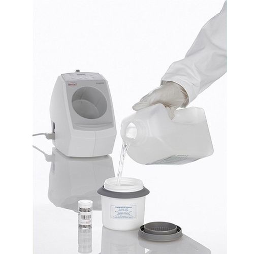 Limpiador de prótesis dentales - SYMPRO - Kuss Dental S.L.