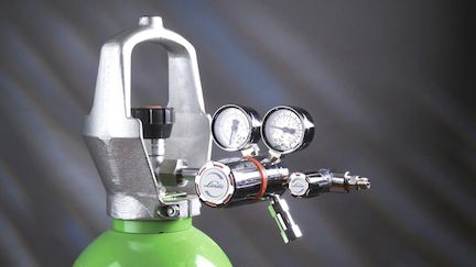 Regulador de presión de gas - REDLINE® - Linde HiQ - médico / monoetapa / de baja presión
