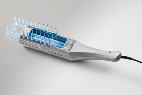 Lámpara de fototerapia crecimiento del cabello - dermalight® 80 - Dr. Hönle Medizintechnik - portátil / UV-B