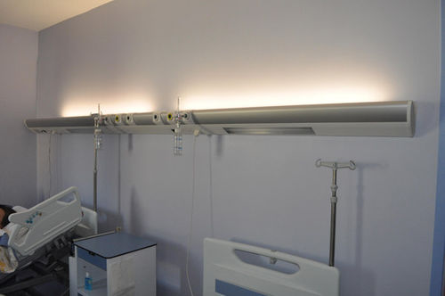 Unidad médica de cabecera de pared - Medlux  - Elektra Hellas - horizontal / para habitación de pacientes / con luz