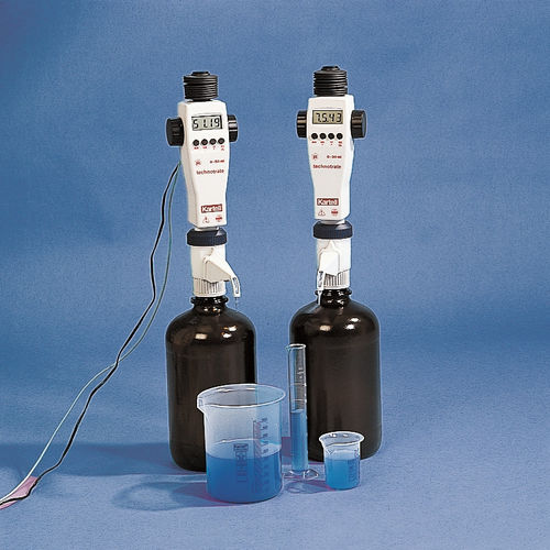 Bureta electrónica - 83250 - Kartell S.p.A. - para botellas