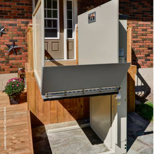 Plataforma elevadora para silla de ruedas - Multilift Unenclosed  - Savaria - de suelo