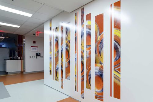 Estructura de muros para centro sanitario - Whiterock Digiclad™ - ALTRO LTD