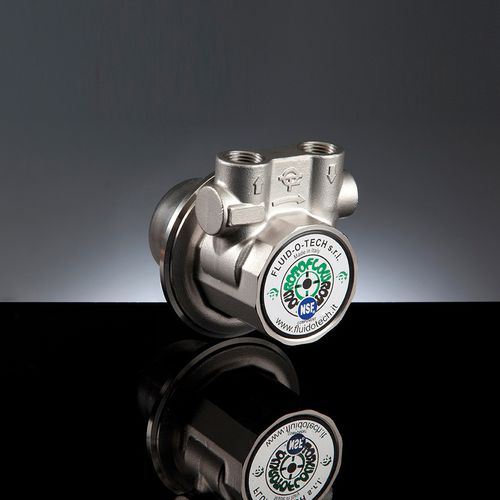 Bomba de dosificación - TM 300-400 - Fluid-o-Tech - de accionamiento magnético / de paletas / para líquido