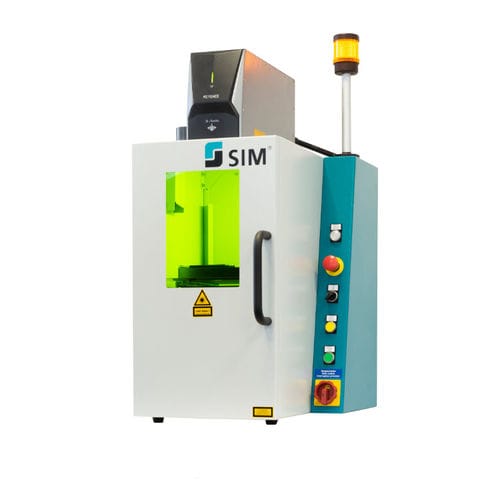 Sistema de etiquetado para la industria farmacéutica - Plus - SIM Automation GmbH - automático