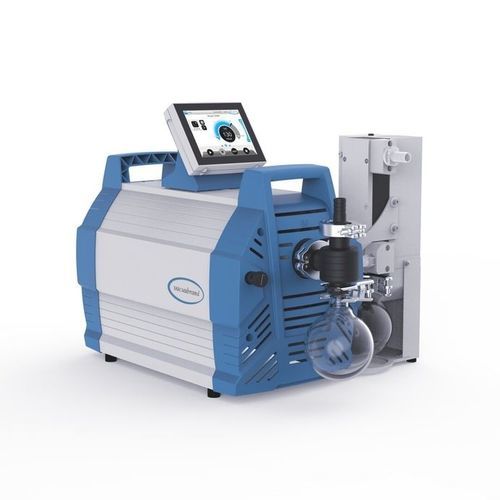 Bomba de vacío de laboratorio - PC 3012 NT VARIO select EKP - Vacuubrand - de diafragma / multietapa / de alta eficacia