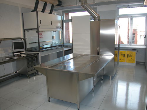 Estación de trabajo de laboratorio para histopatología - comfit s.r.l - de pie / modular